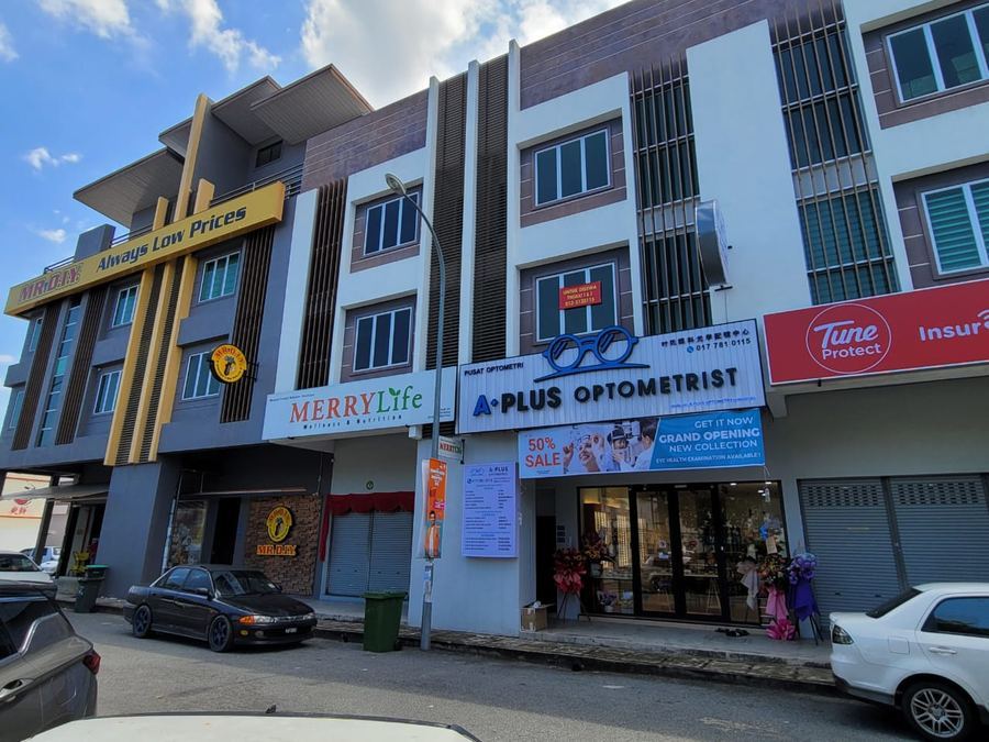 Photo of A Plus Optometrist (Children's Myopia Management & Ortho-K Specialist) — optometrist in Alor Setar, by angeline yap · Google
