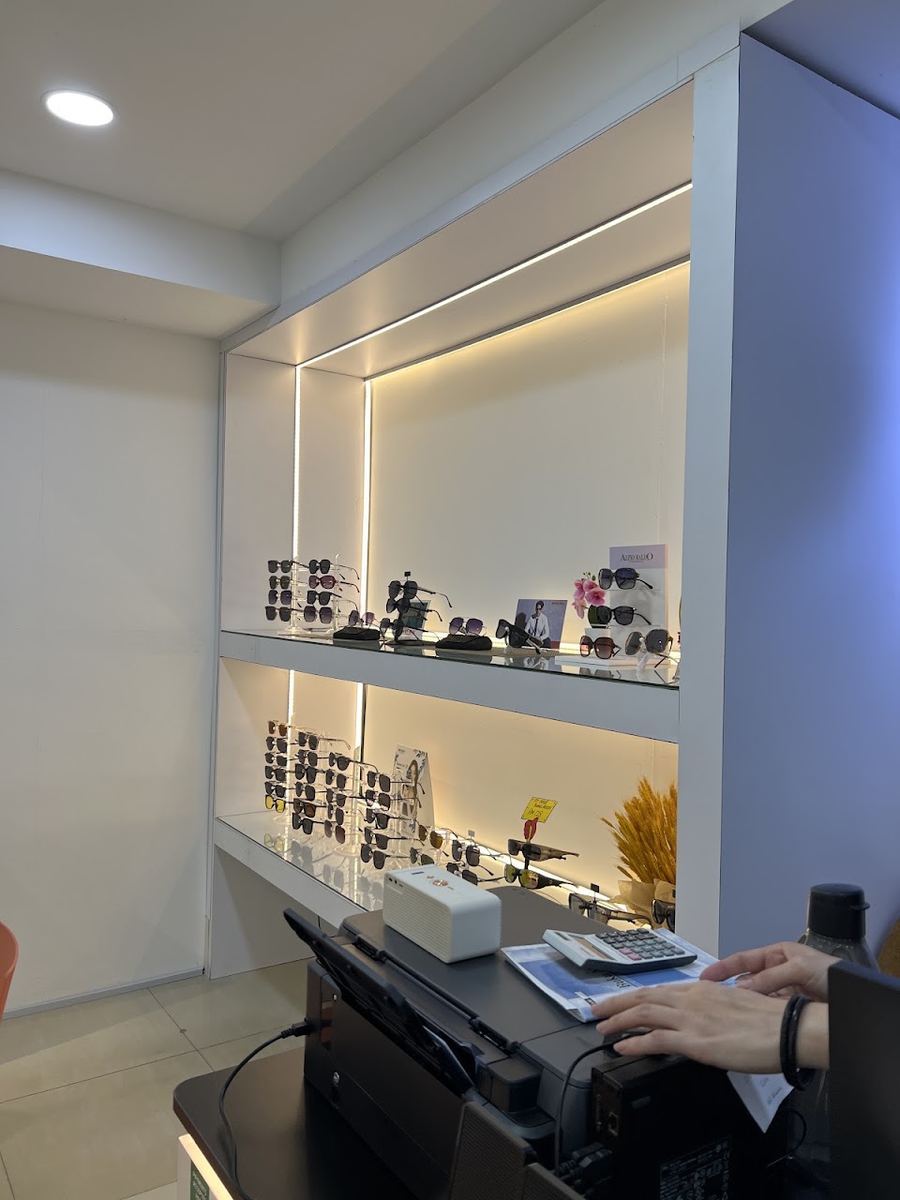 Photo of ACE VISION CENTER — optical shop in Melaka, by Nana Rosesy · Google
