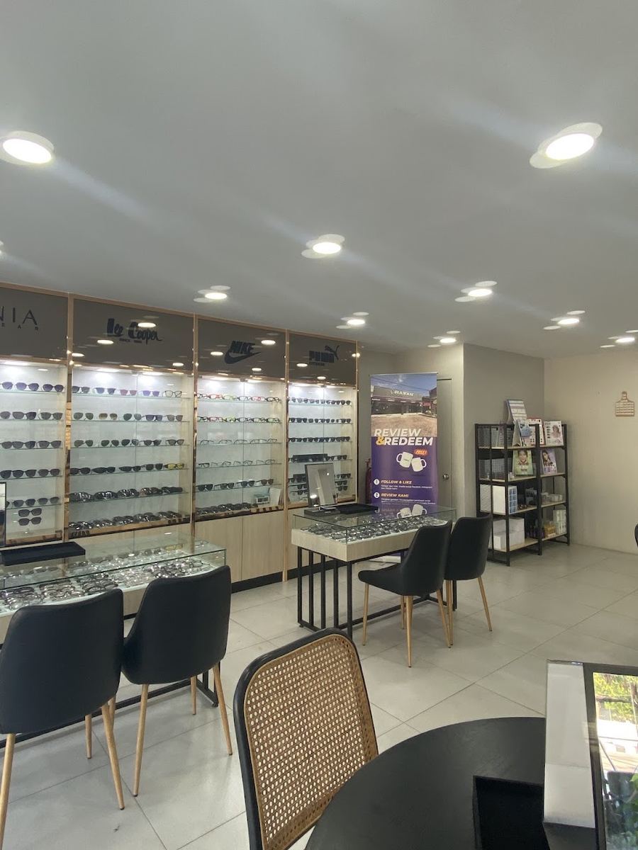 Photo of AR RAYYAN OPTOMETRY, KUALA TERENGGANU — optical shop in Kuala Terengganu, by Farah Hannah · Google
