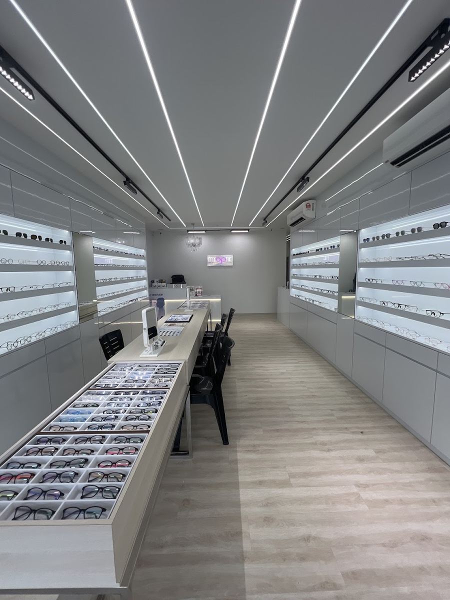 Photo of Myoptik 2011 — optical shop in Kuantan, by alex than · Google