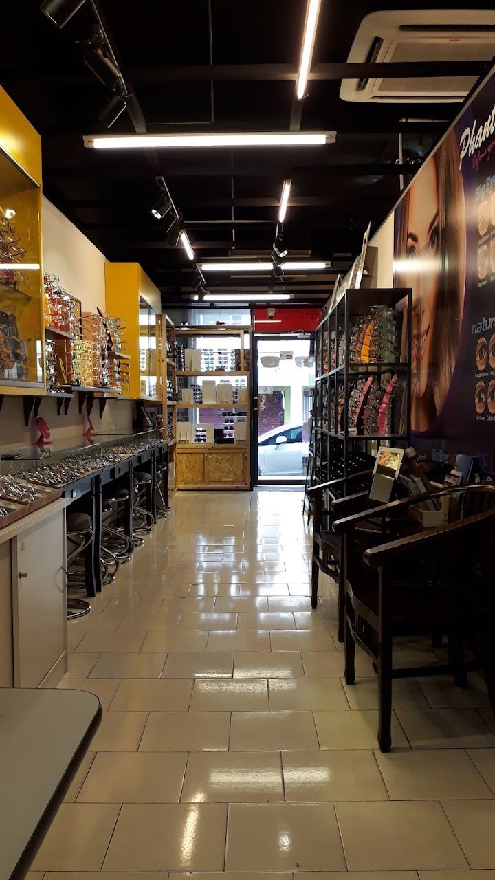 Photo of Sazali Optik — optical shop in Rawang, by Muhammad Nur Fudhayl · Google